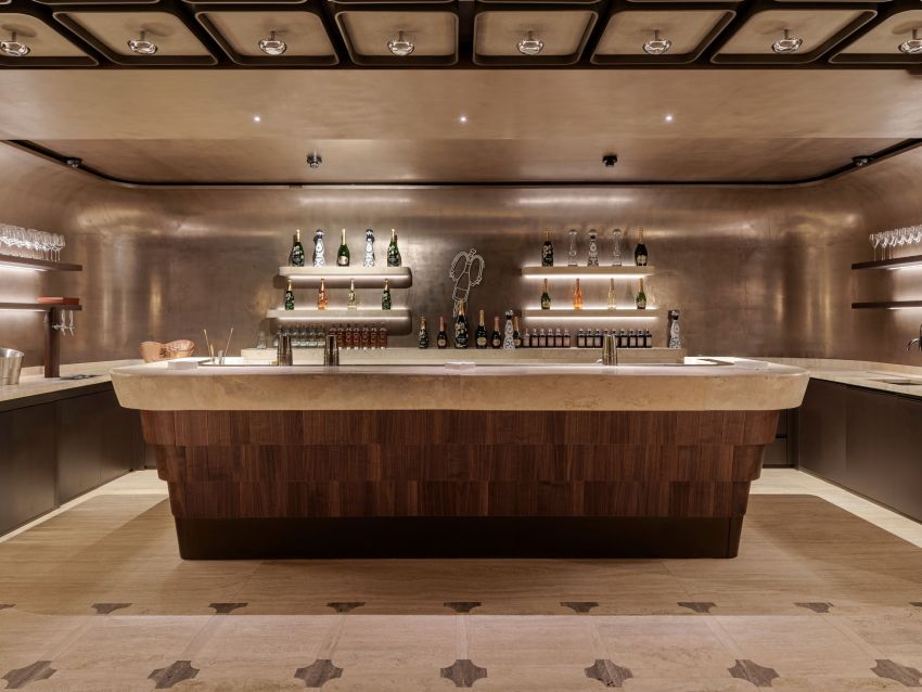 Die Bar.
